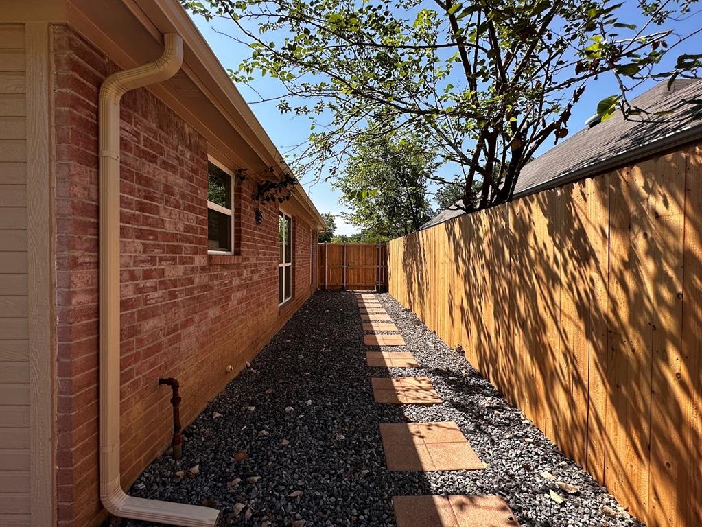 Hollow Brook - Residential Lease