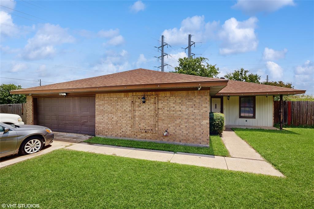 841 Santa Fe Trail
