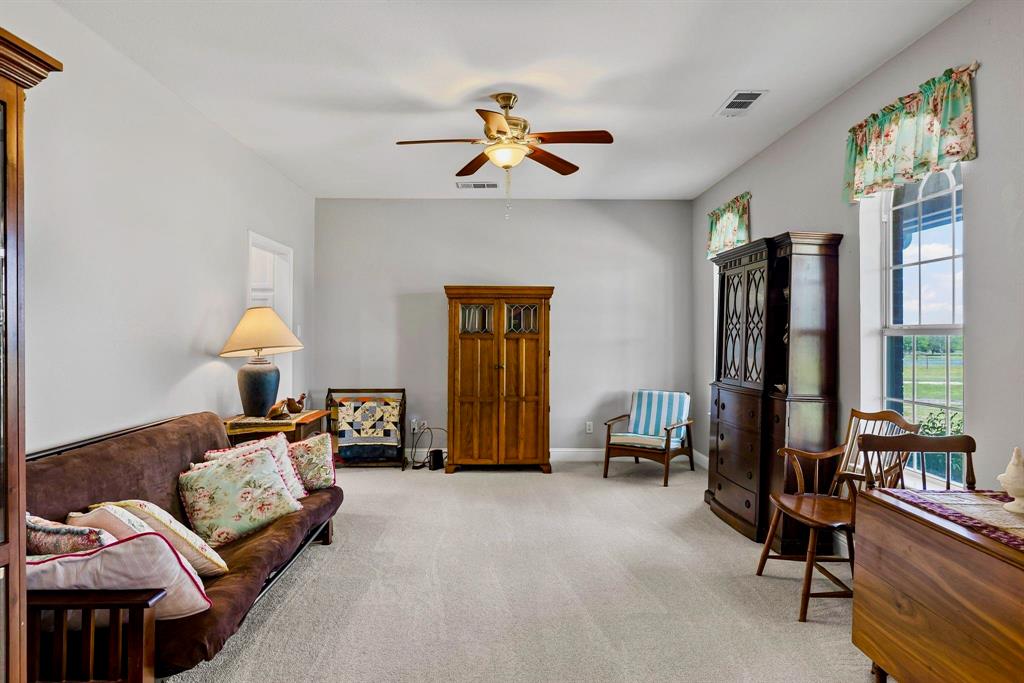 WINNIE MARTIN - Residential