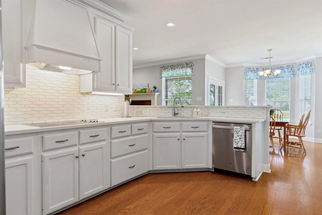 WINNIE MARTIN - Residential