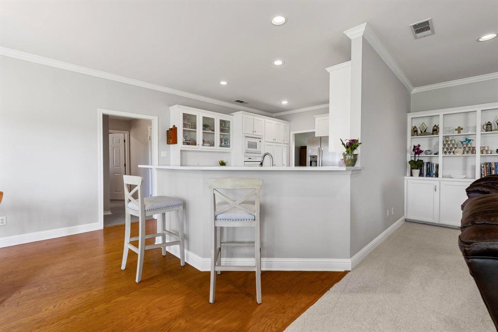 WINNIE MARTIN - Residential