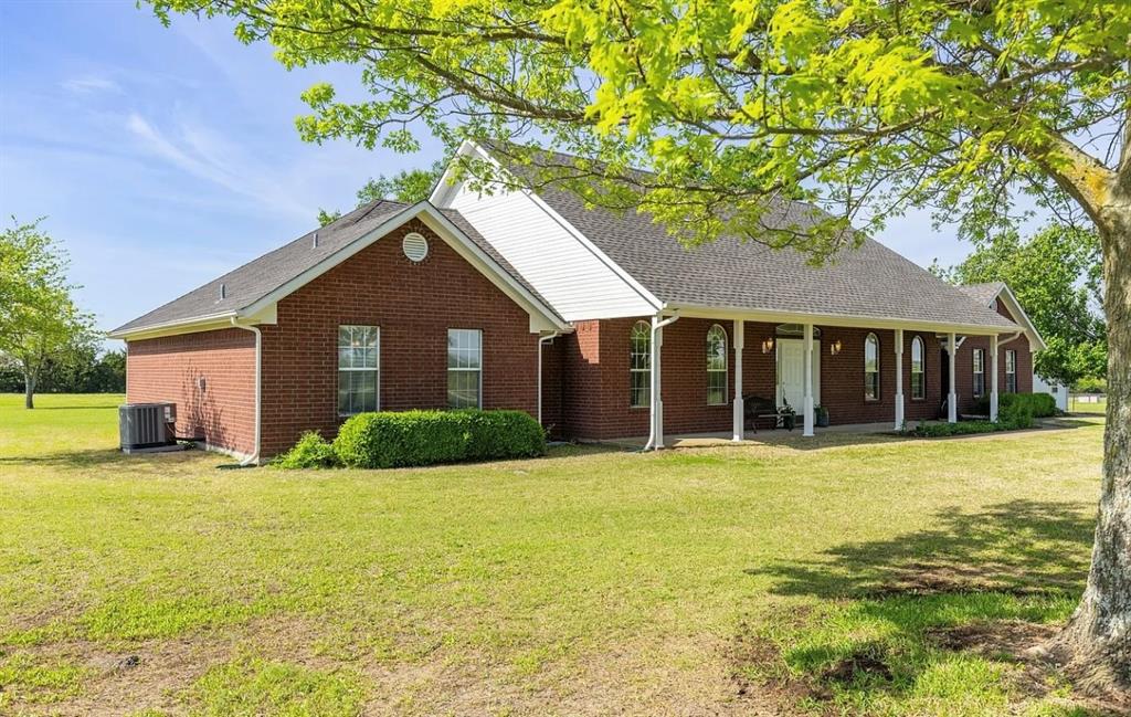 WINNIE MARTIN - Residential