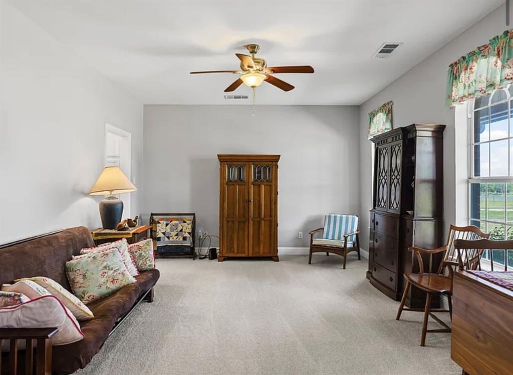 WINNIE MARTIN - Residential