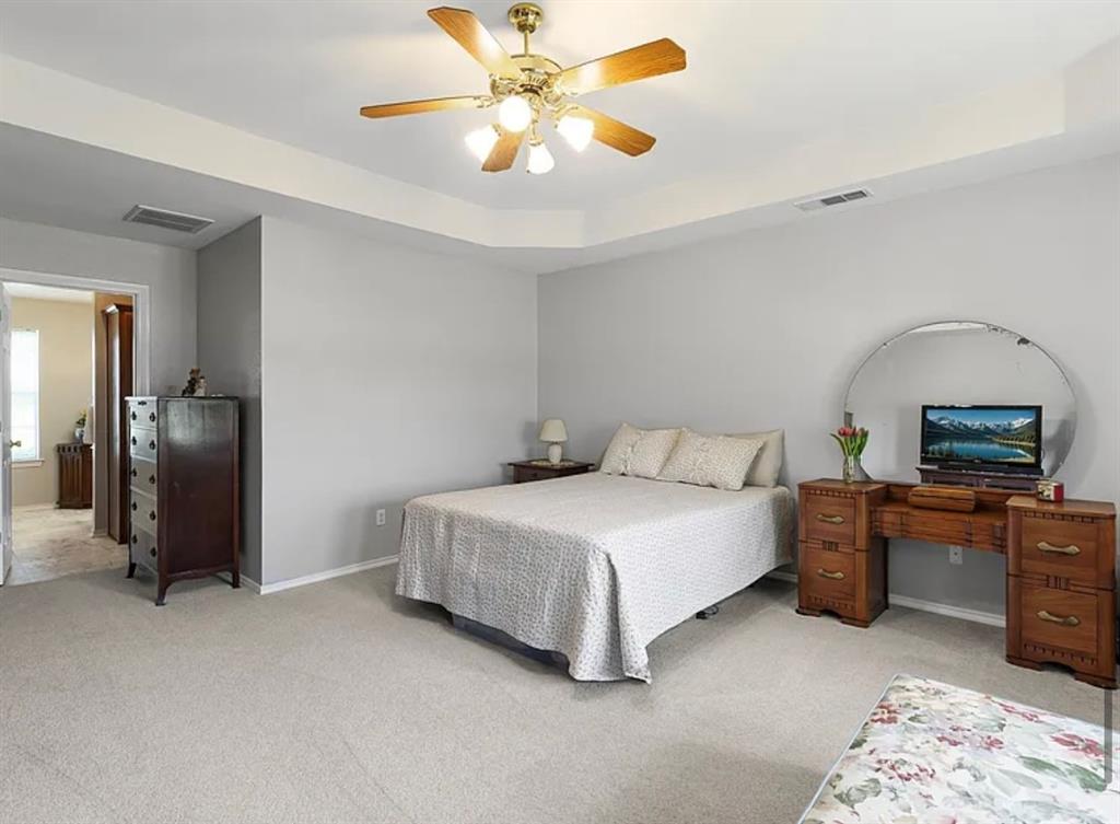 WINNIE MARTIN - Residential