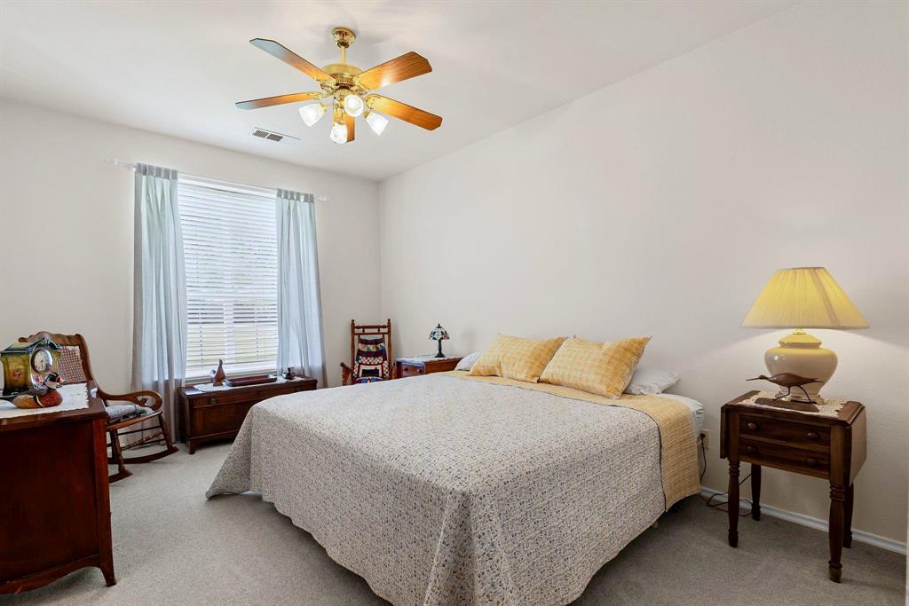 WINNIE MARTIN - Residential