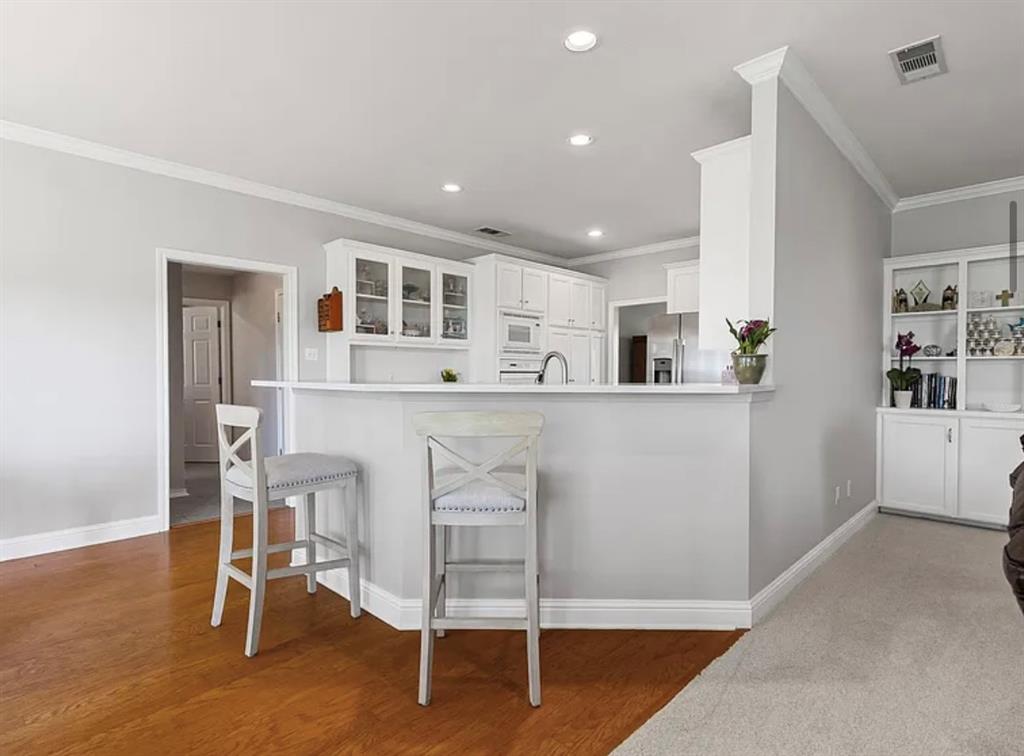 WINNIE MARTIN - Residential