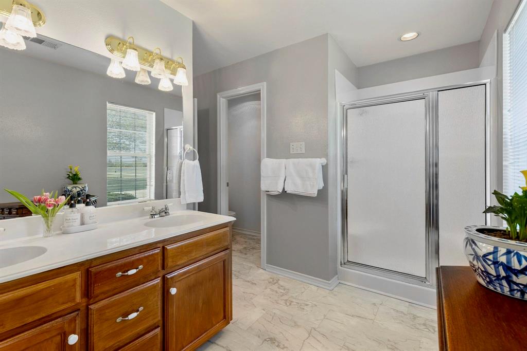 WINNIE MARTIN - Residential