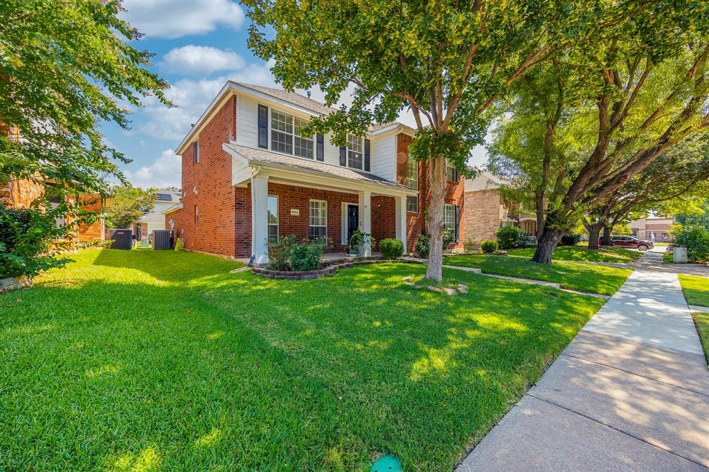 5004 Boxwood Lane