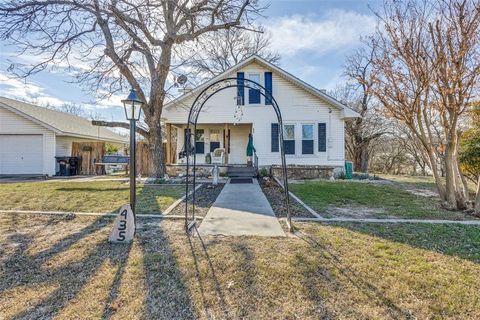 435 Elm Street Graham TX 76484