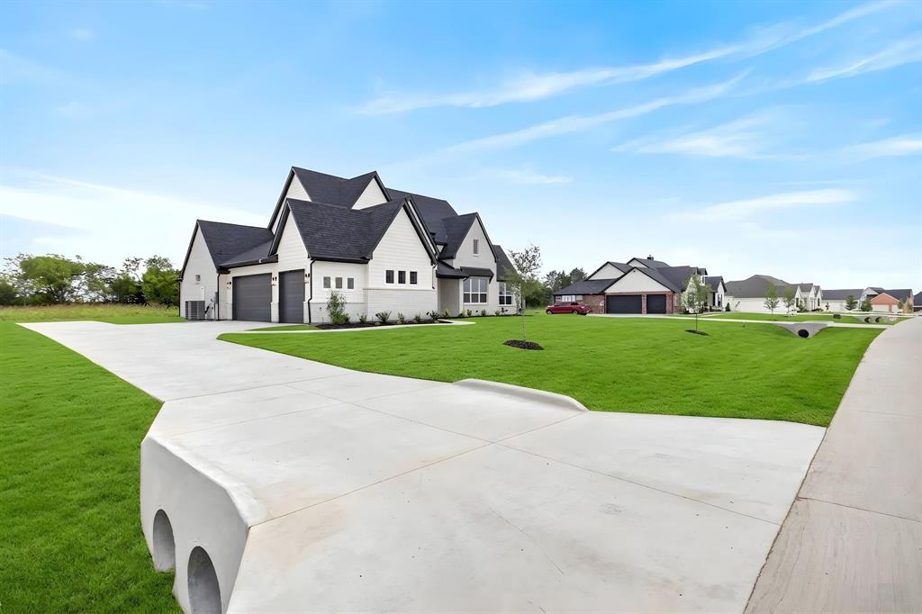 Tuscan Ests - Residential