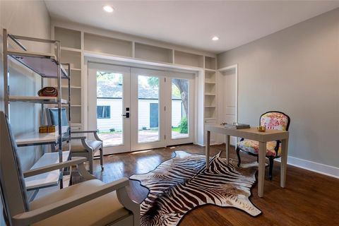 Tiny photo for 4541 Westway Avenue, Highland Park, TX 75205 (MLS # 20929484)