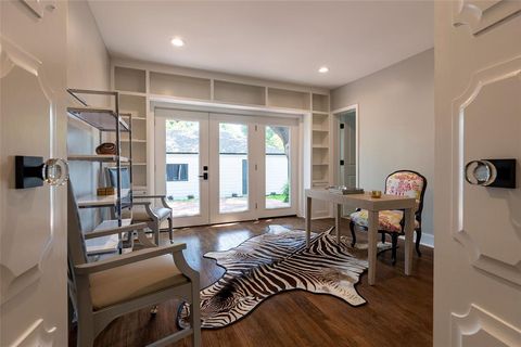 Tiny photo for 4541 Westway Avenue, Highland Park, TX 75205 (MLS # 20929484)