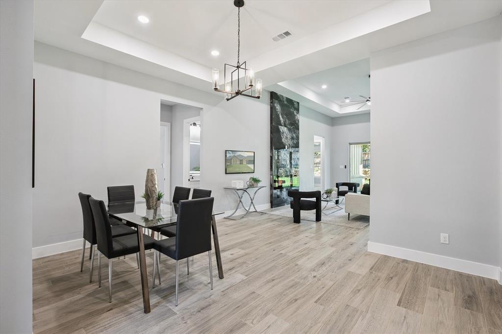 707 Ross Trail