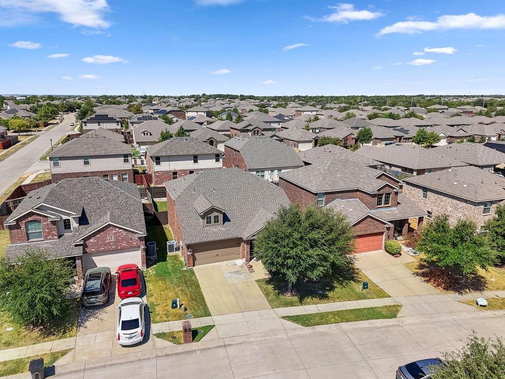 2102 Meadow View Drive