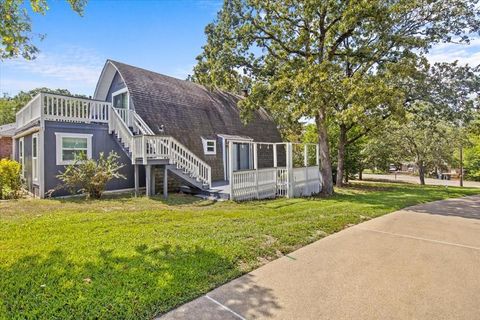 A home in Hideaway