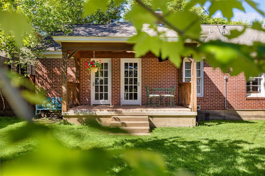 Hal Moseleys 02 - Residential