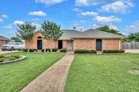 308 Greystone Drive Lorena TX 76655