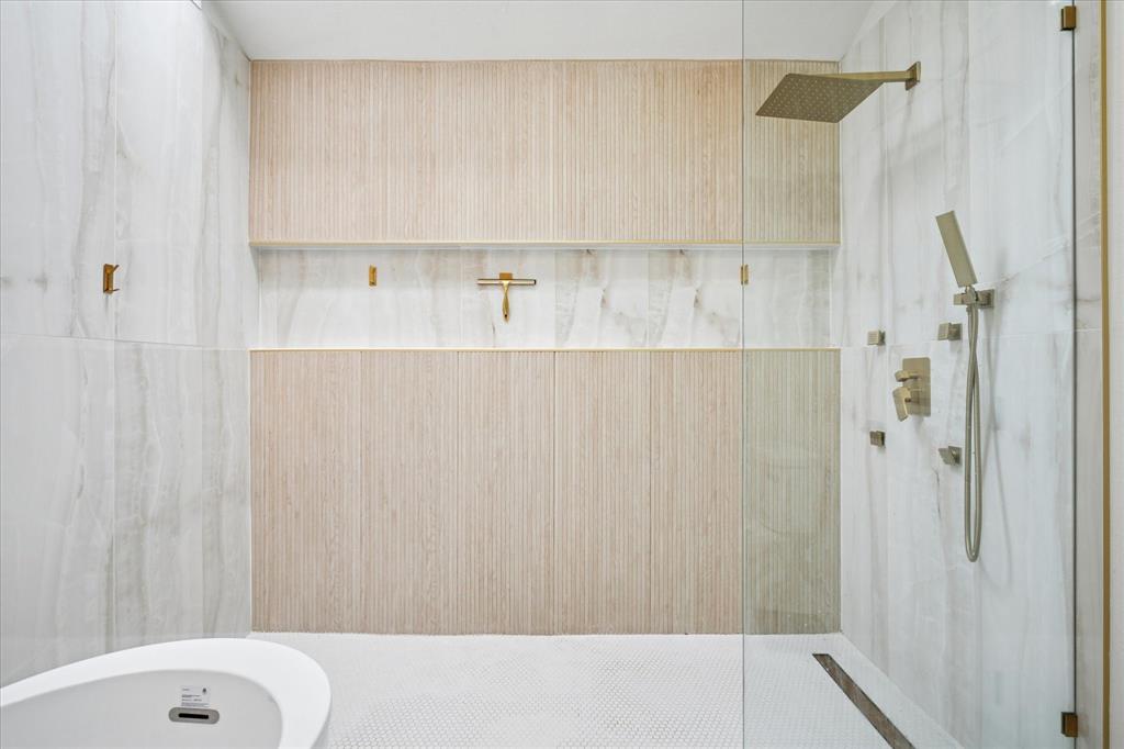 Prestonwood - Residential Lease