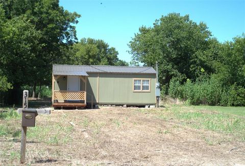 315 N Falls Street Mart TX 76664