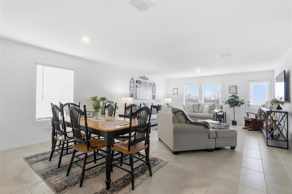 Primrose Xing Ph 5 - Residential