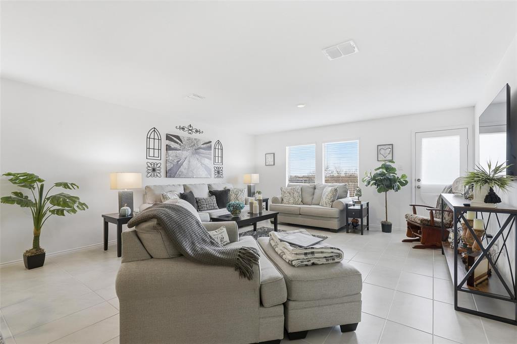 Primrose Xing Ph 5 - Residential