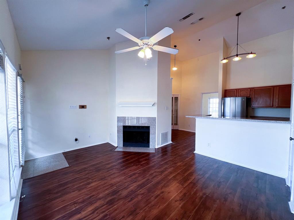 4800 W Lovers Lane 518