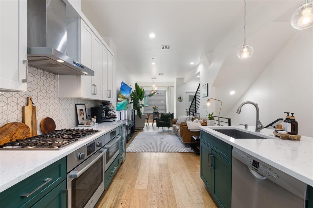 Moser Up at Henderson - Residential Lease