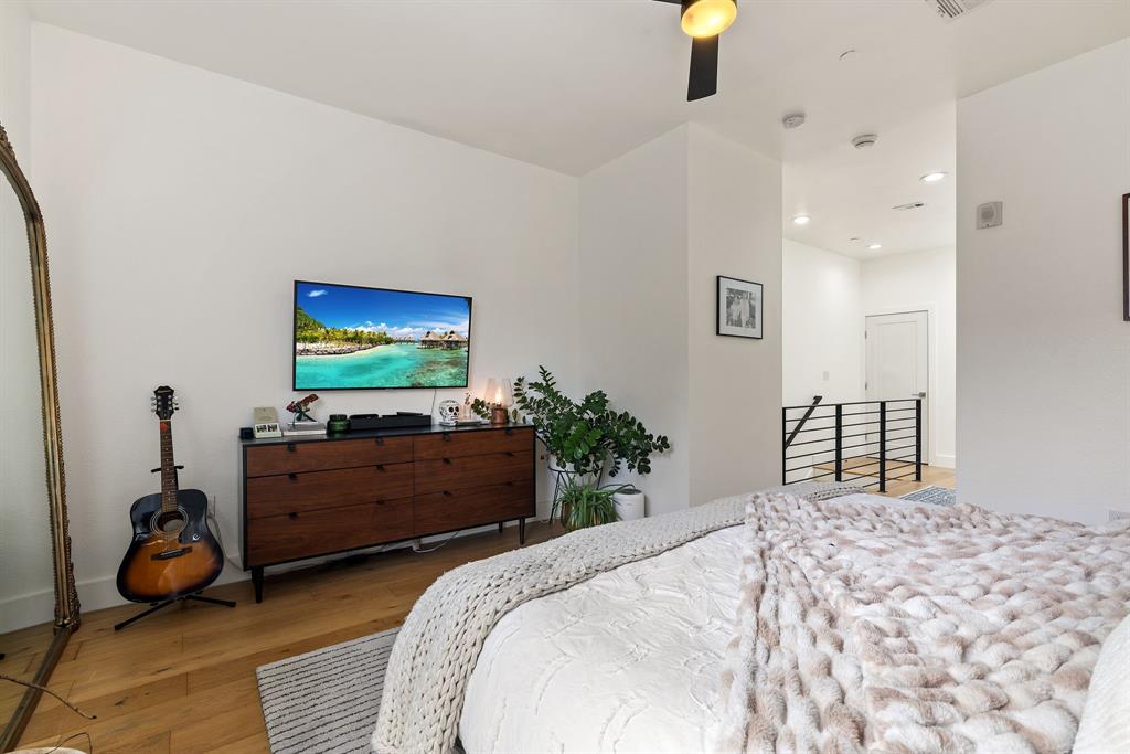 Moser Up at Henderson - Residential Lease