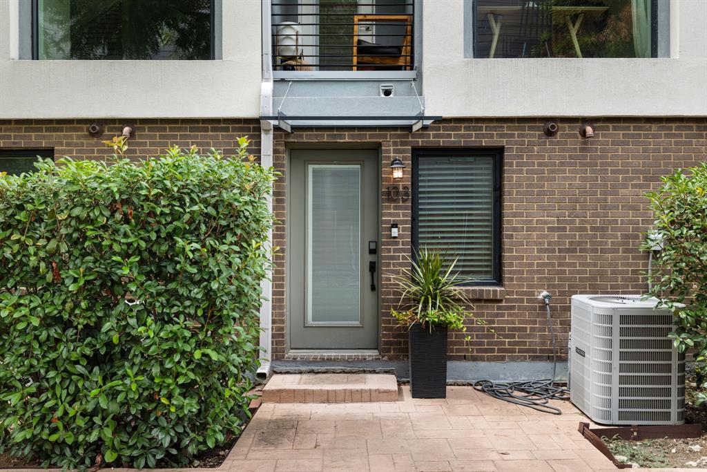 Moser Up at Henderson - Residential Lease