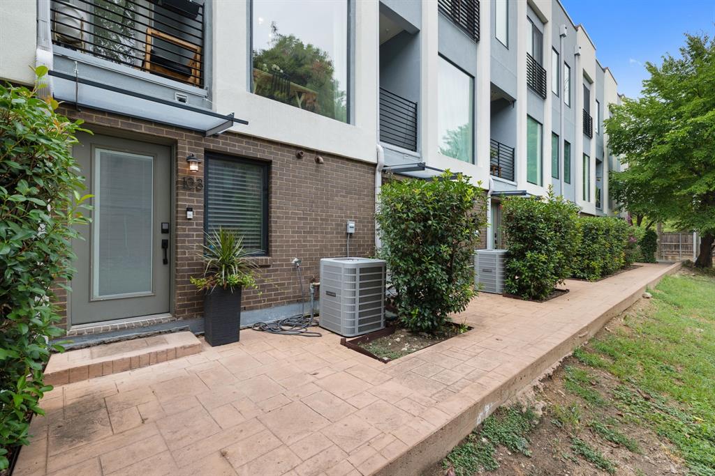 Moser Up at Henderson - Residential Lease