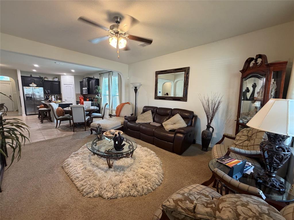 925 Meadow Scape Drive