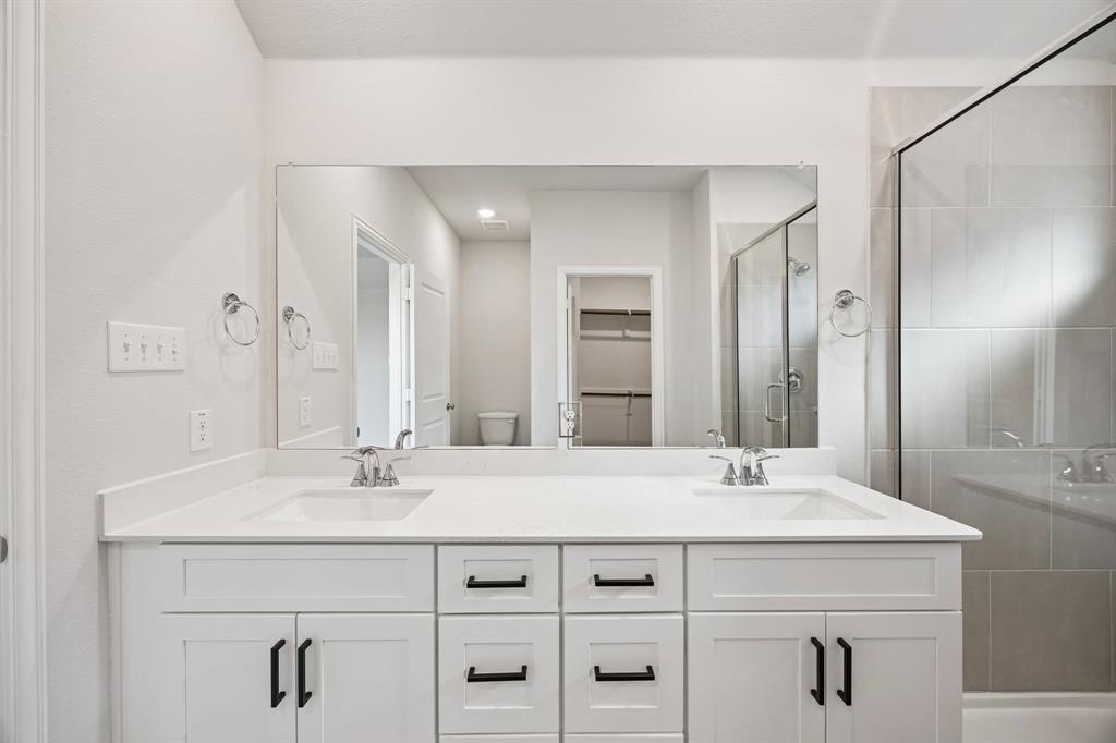 Venetian - Residential