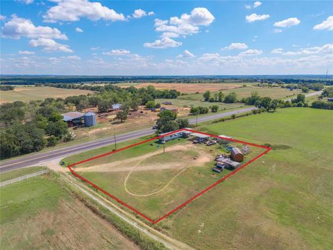 8450 Highway 16 De Leon TX 76444