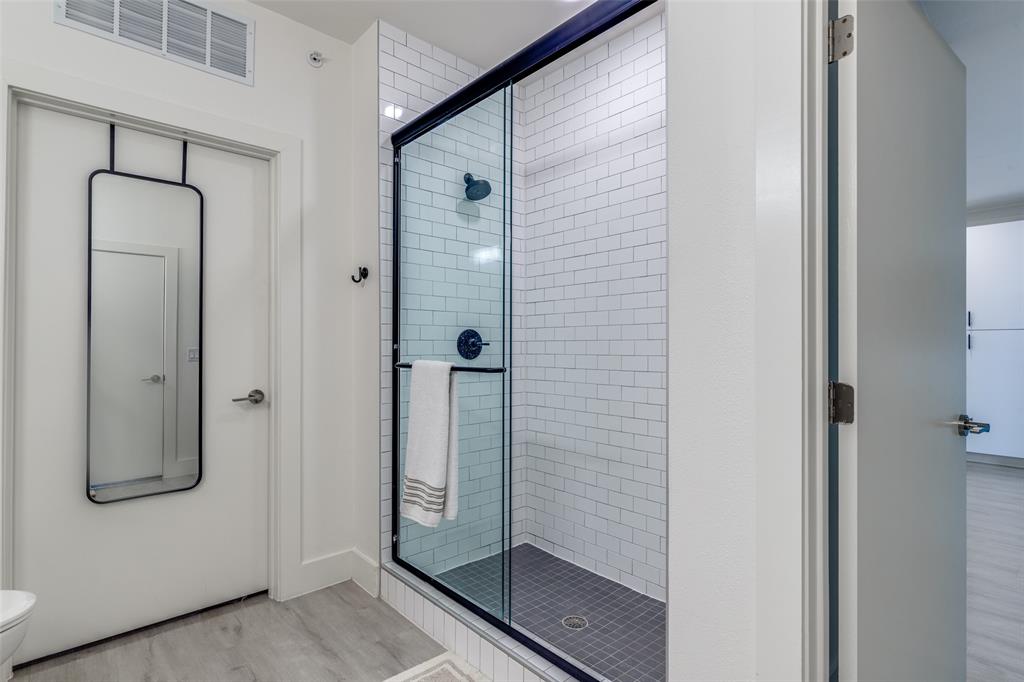 Sojurn At The Realm Condominiu - Residential