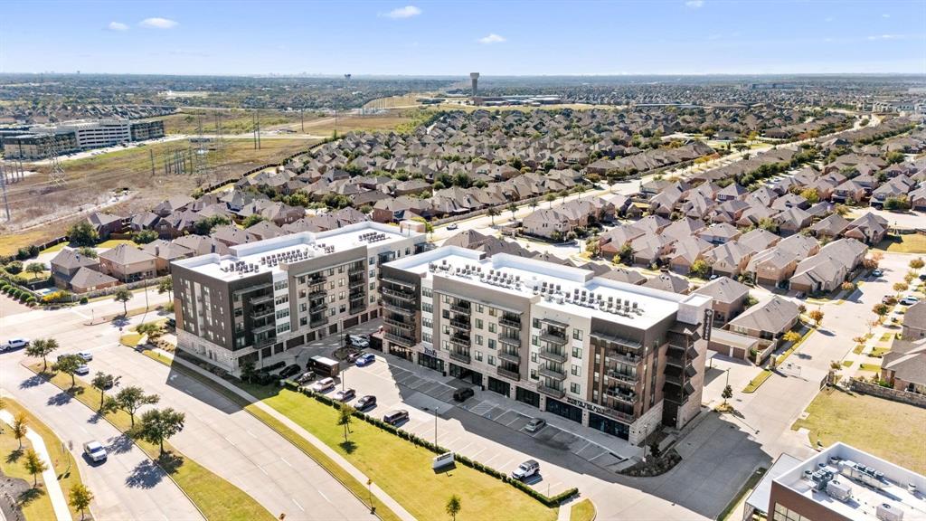 Sojurn At The Realm Condominiu - Residential