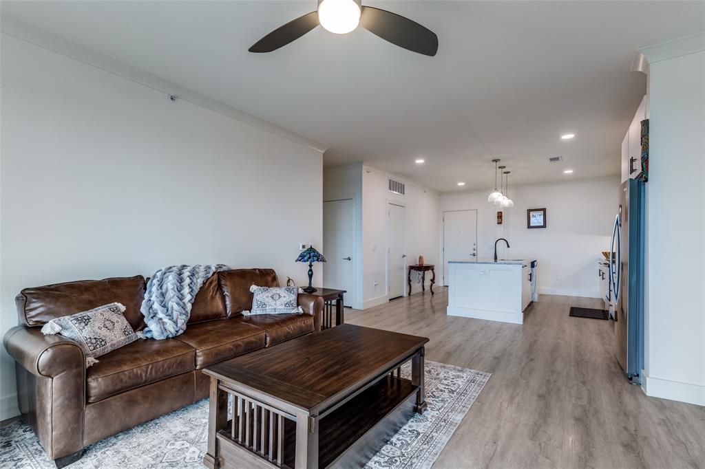 Sojurn At The Realm Condominiu - Residential