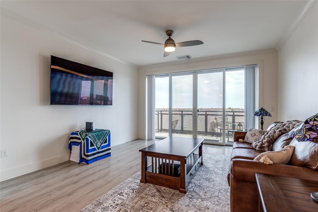 Sojurn At The Realm Condominiu - Residential