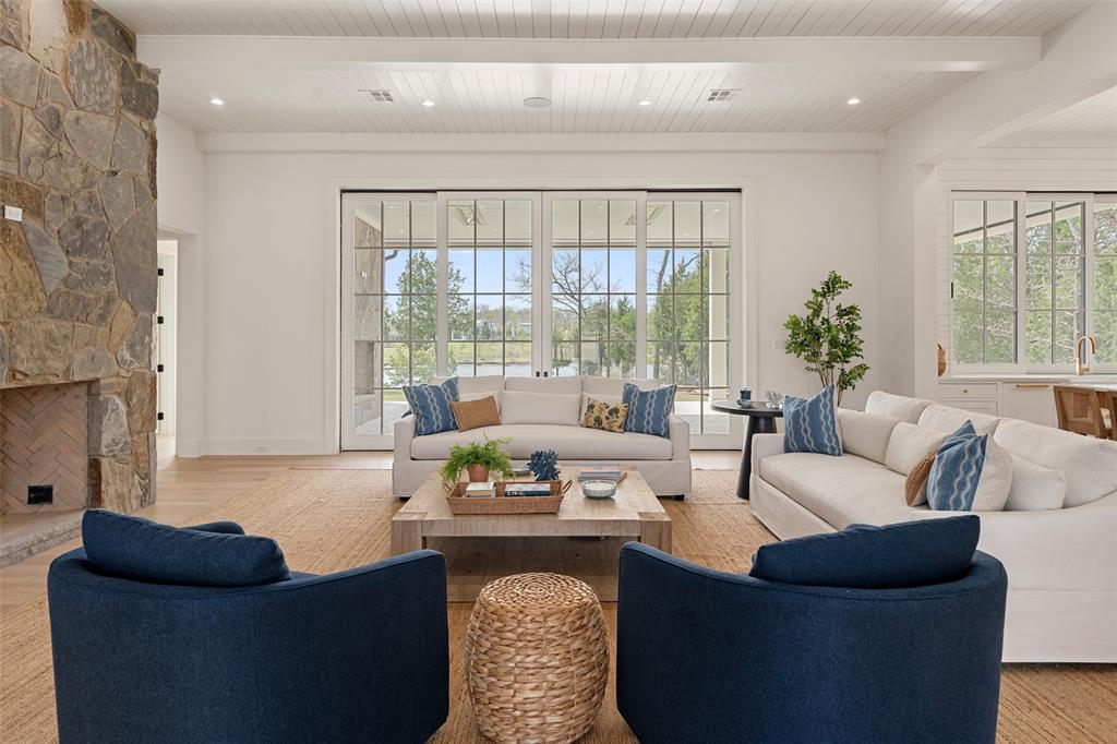 Long Cove - Residential