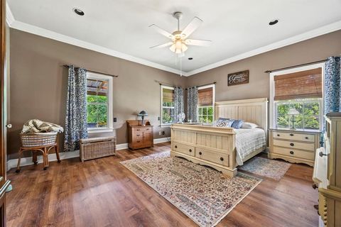 Tiny photo for 932 Williams Street, Rockwall, TX 75087 (MLS # 21016022)