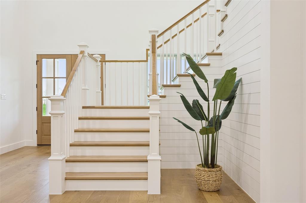 Azalea Hollow - Residential