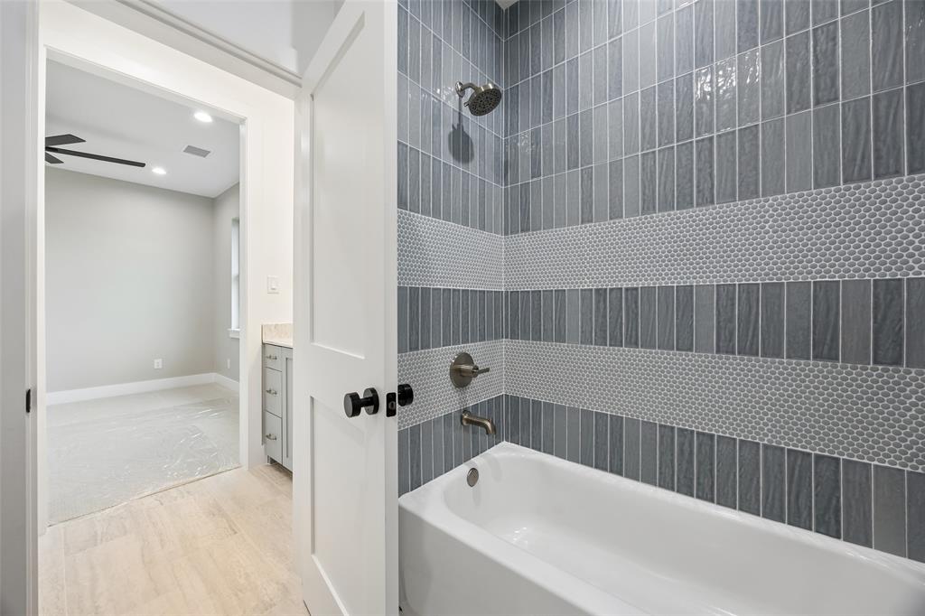 Azalea Hollow - Residential