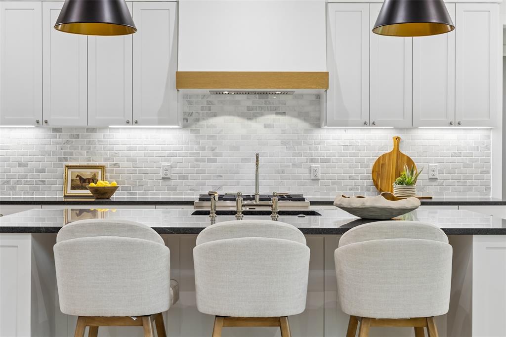 Azalea Hollow - Residential