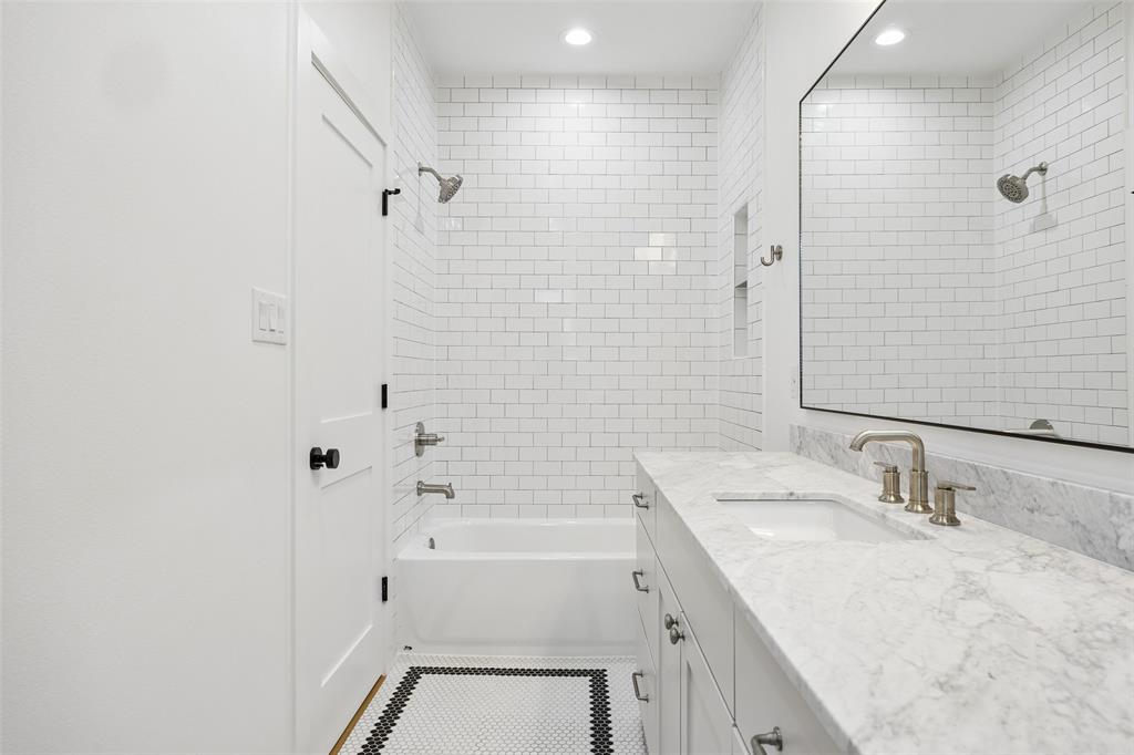 Azalea Hollow - Residential