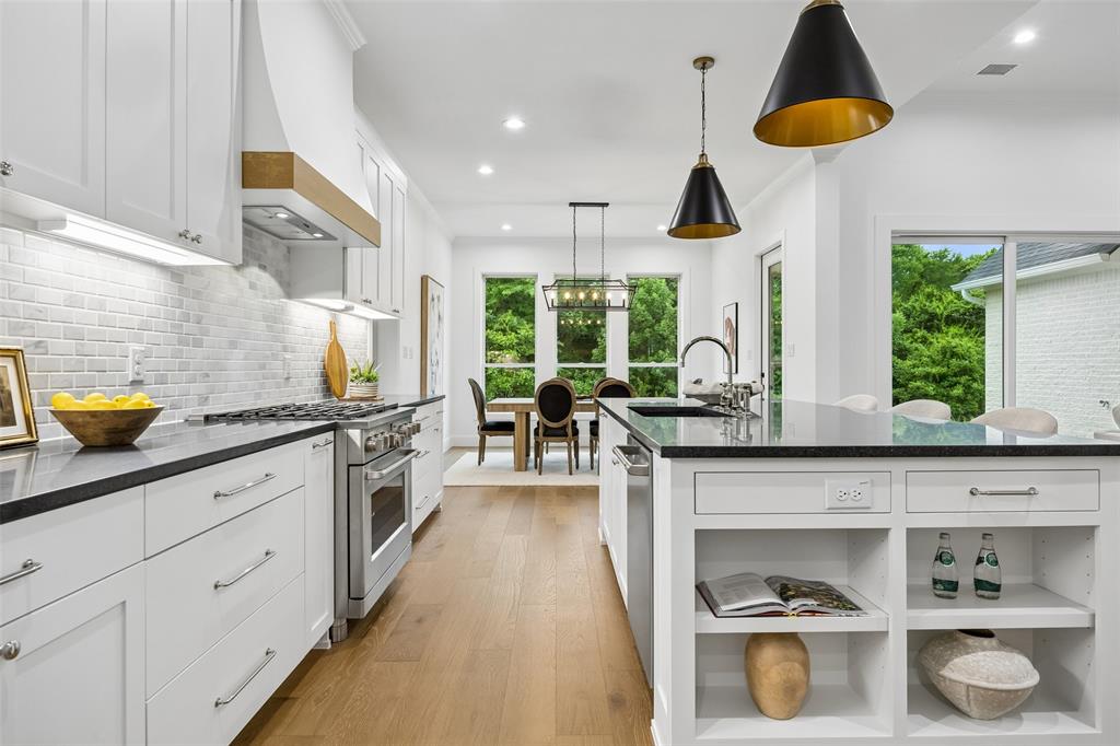 Azalea Hollow - Residential