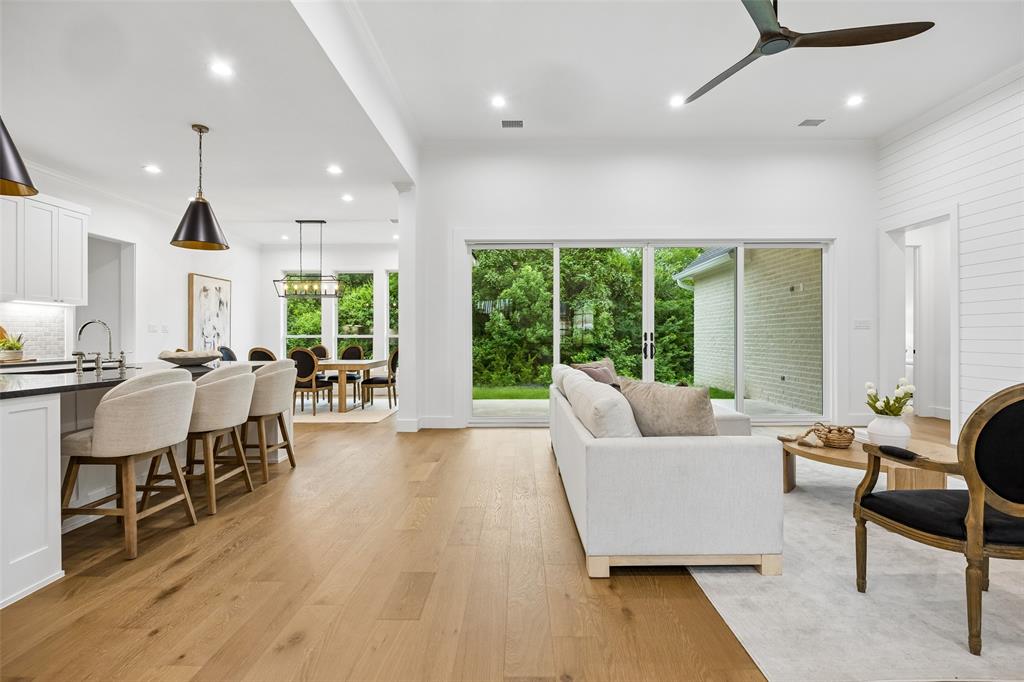 Azalea Hollow - Residential