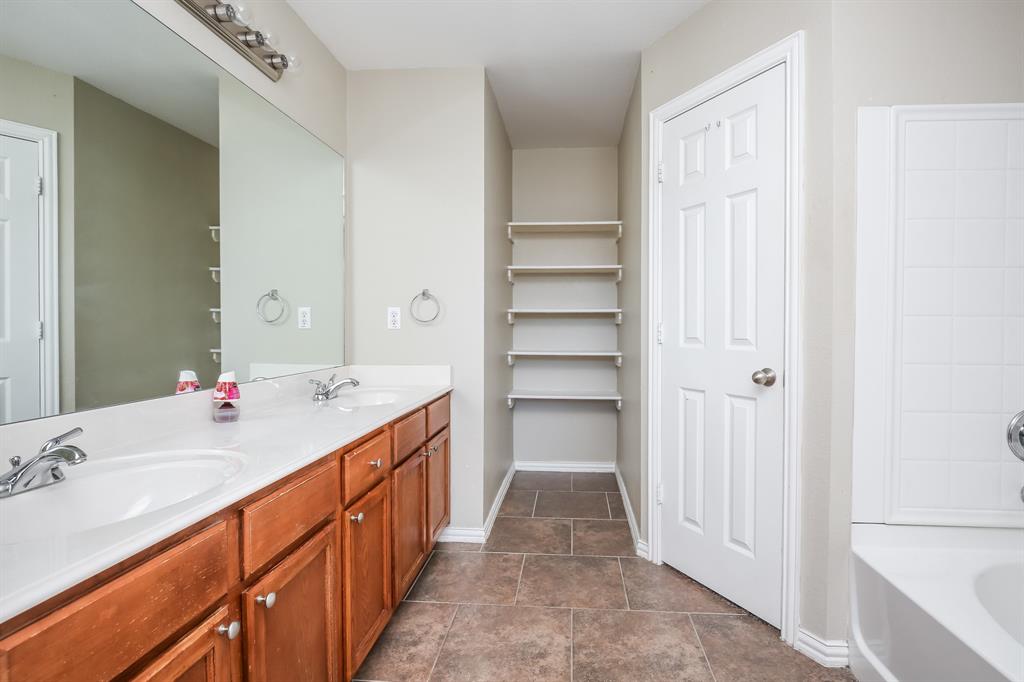 Centennial Place Add - Residential Lease