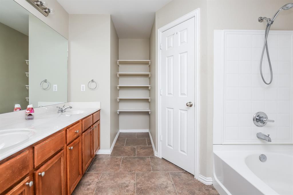 Centennial Place Add - Residential Lease