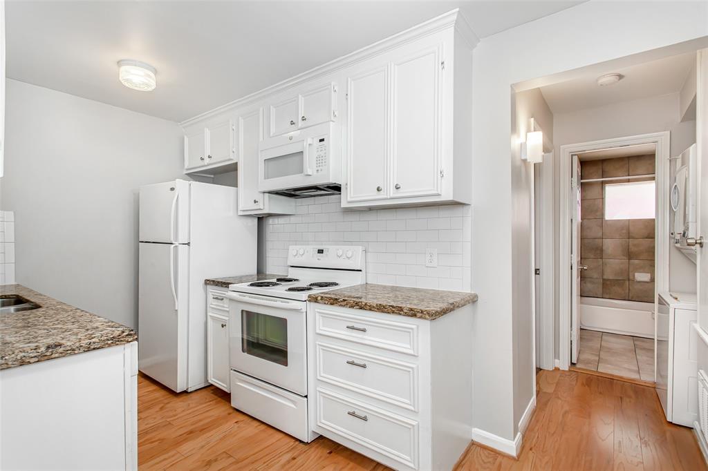 Munger Place - Residential Lease