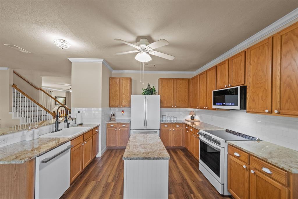 4167 Prairie Meadow Court