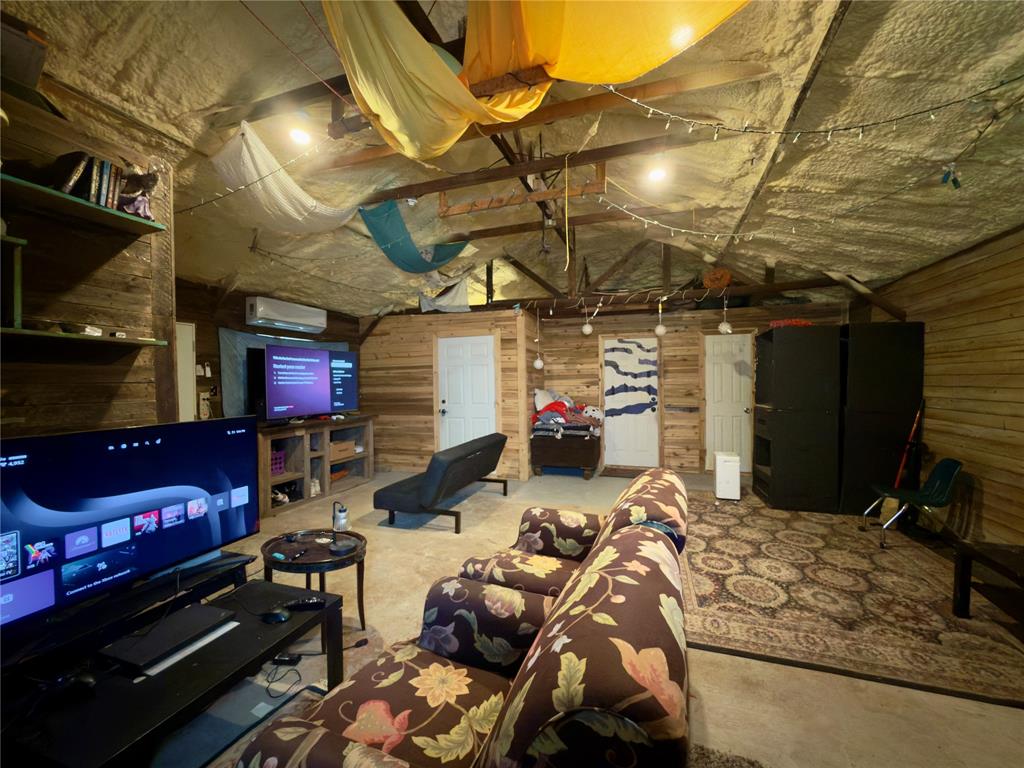 Wm Morgan - Residential